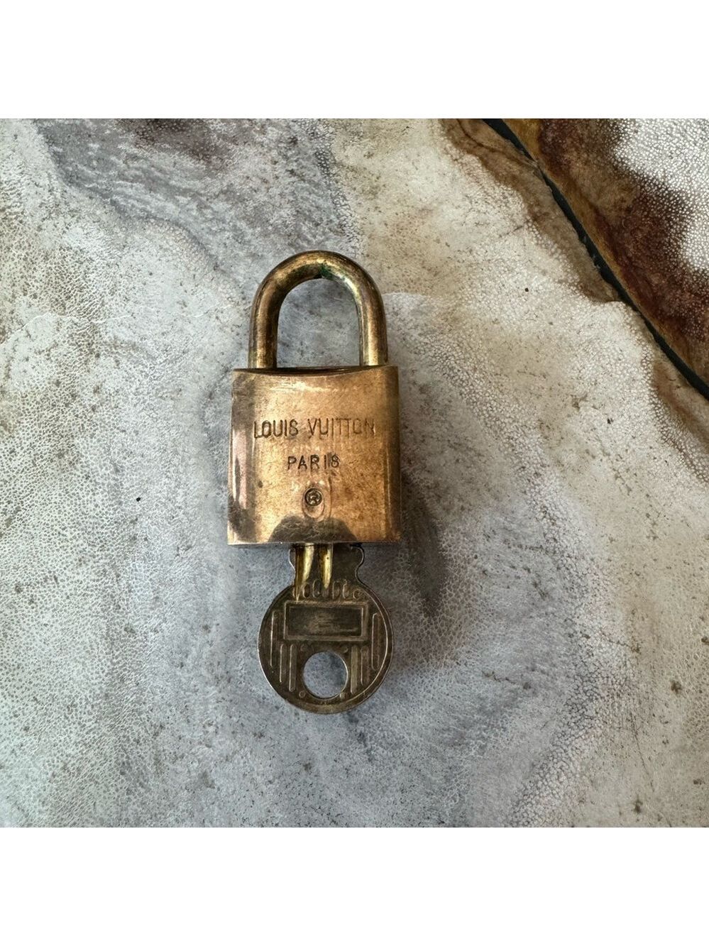 Listing for ONLY ONE 200 series Louis Vuitton Lock and Key - 203, 205 or 222 - Picture 2 of 13